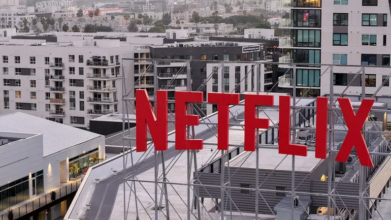 Netflix's Live Events Dilemma: Ad Revenue Up, Viewing Hours Under Pressure