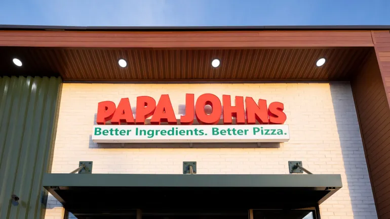 Papa Johns Swaps CMOs and Returns to Mass Marketing — Comps Down 8.3%