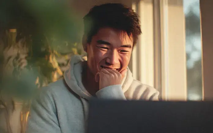 연말 미디어 플랜에 '결제 순간'을 넣어라 — 체크아웃 미디어로 신규 고객을 늘리는 법